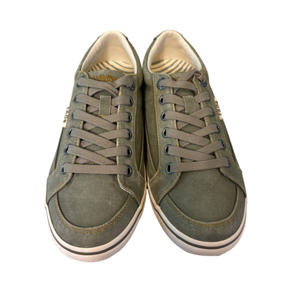 Taos Moc Star Sneaker Sage Distressed Size 7 Women ~ NEW - Picture 4 of 6